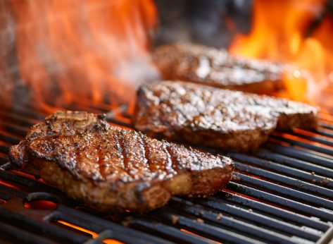 5 Worst Steaks To Cook at Home
