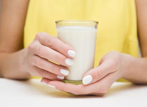 8 Best Probiotic Drinks for Gut Health