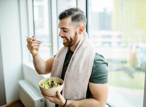 10 Superfoods Men Should Eat Every Day